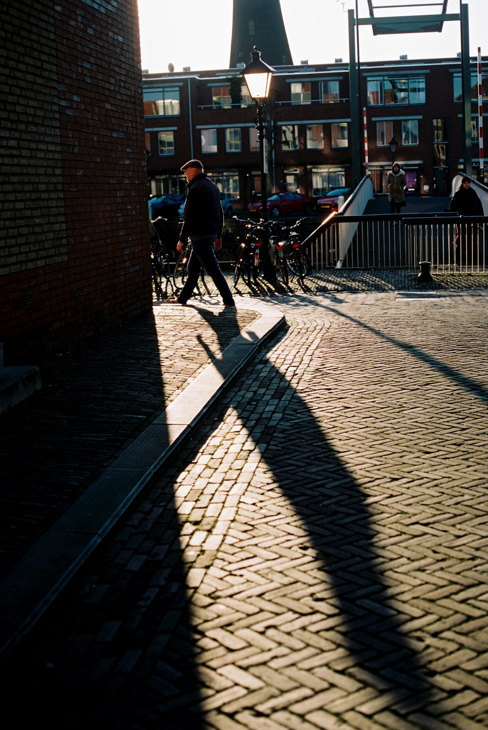 Subjects may be closer than they appear: A visual isolation diary ...