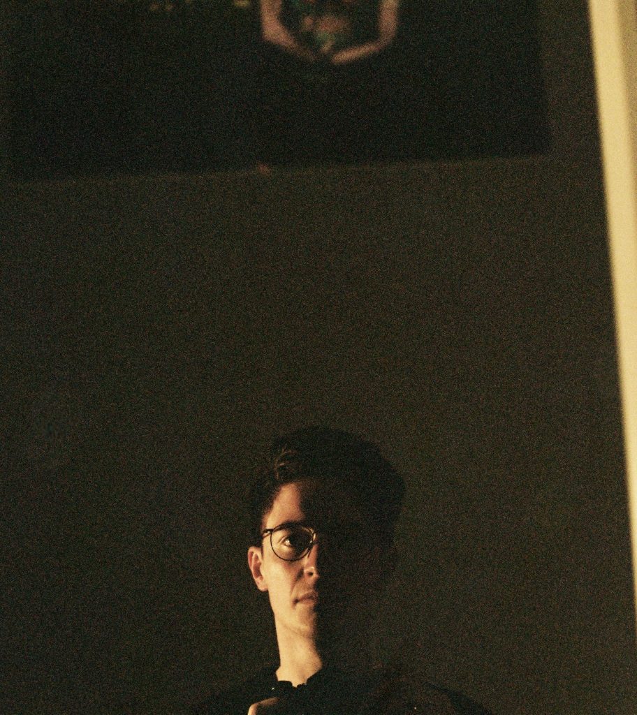 Subjects may be closer than they appear: A visual isolation diary ...